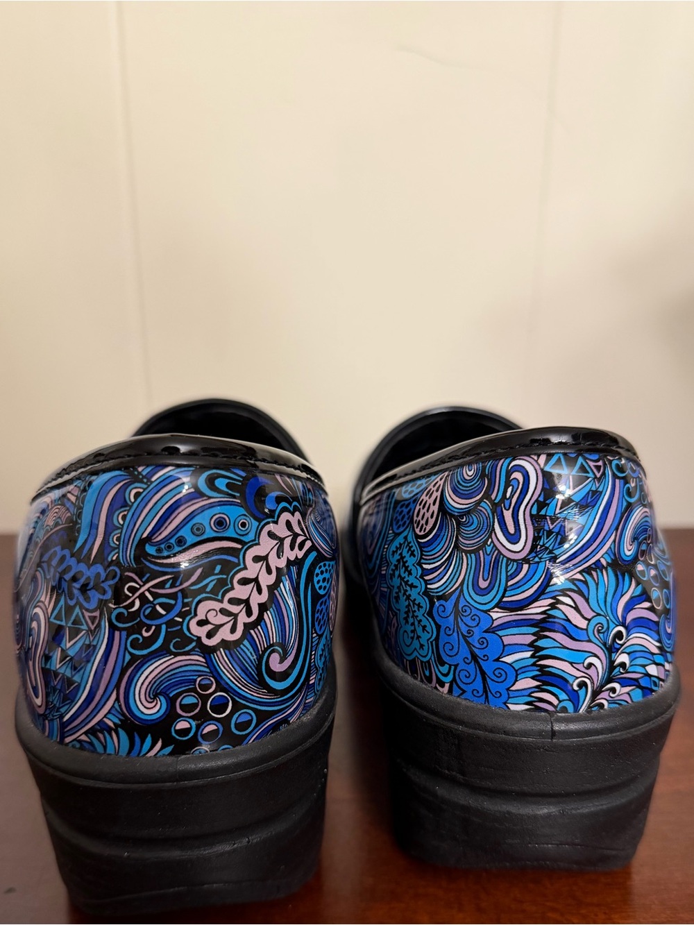 Easy Works By Easy Street Lyndee Slip-On slip resistant Paisley Women's Clog 8M - Picture 5 of 8